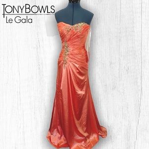 Tony Bowls Apricot Le Gala Gown✨